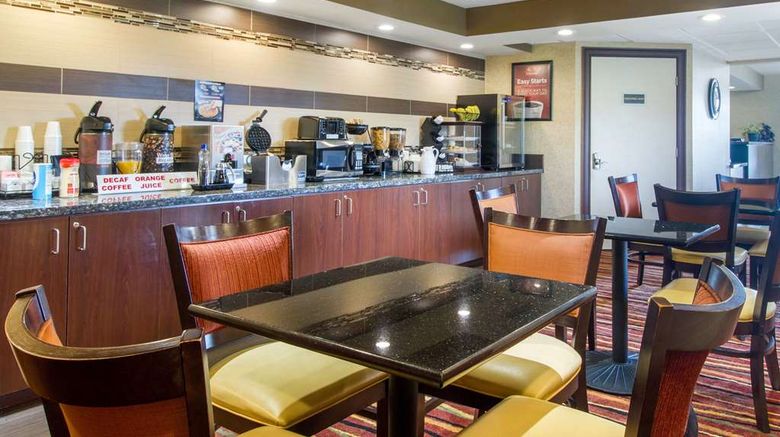 <b>Econo Lodge Lenoir City Restaurant</b>. Images powered by <a href="https://iceportal.shijigroup.com/" title="IcePortal" target="_blank">IcePortal</a>.