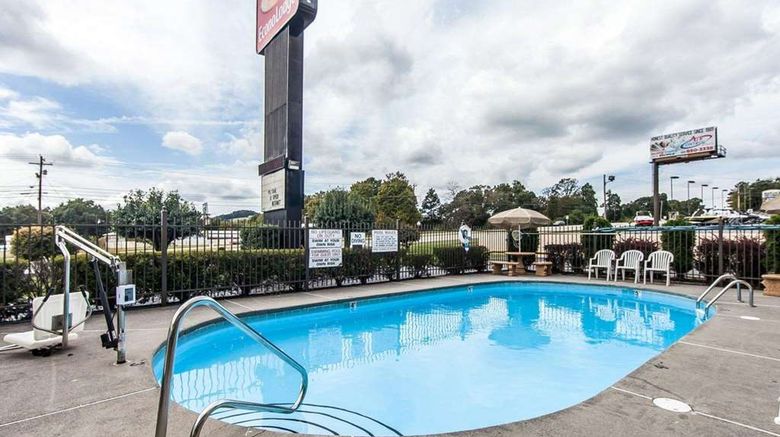 <b>Econo Lodge Lenoir City Pool</b>. Images powered by <a href="https://iceportal.shijigroup.com/" title="IcePortal" target="_blank">IcePortal</a>.