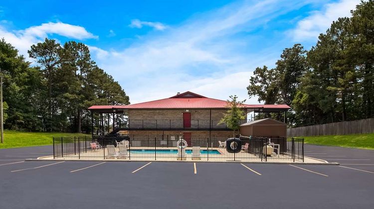Econo Lodge Martin Exterior