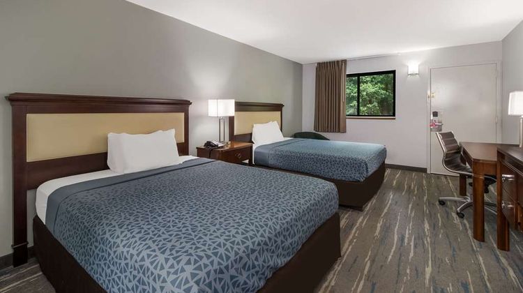 Econo Lodge Martin Room