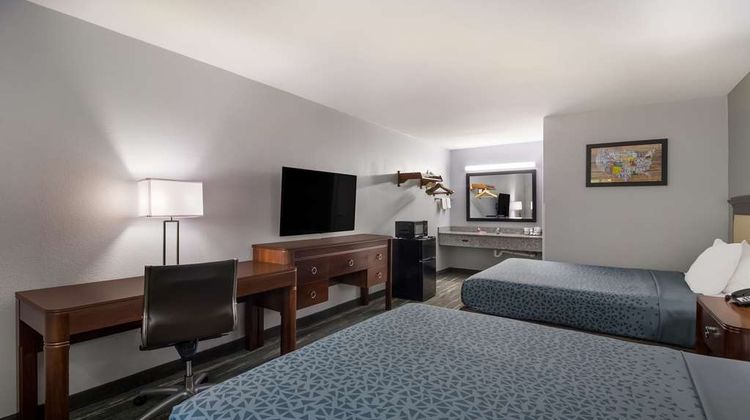Econo Lodge Martin Room