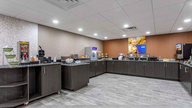 <b>Comfort Inn & Sts Nashville Dwtn Stadium Restaurant</b>. Images powered by <a href="https://iceportal.shijigroup.com/" title="IcePortal" target="_blank">IcePortal</a>.