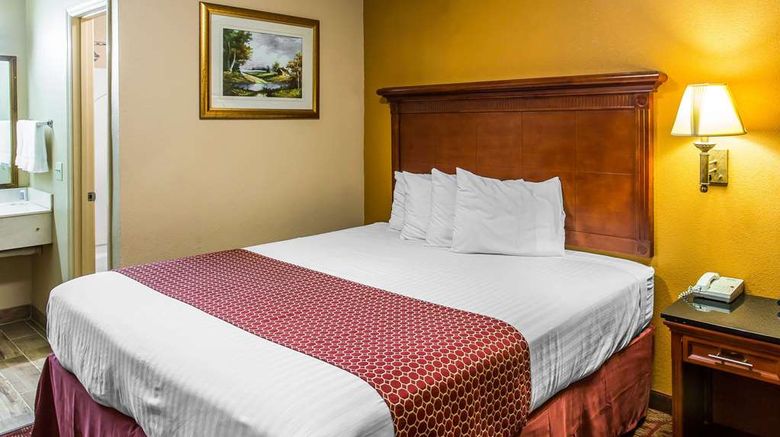 <b>Rodeway Inn Goodlettsville Room</b>. Images powered by <a href="https://iceportal.shijigroup.com/" title="IcePortal" target="_blank">IcePortal</a>.