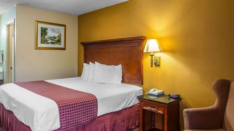 Rodeway Inn Goodlettsville Room