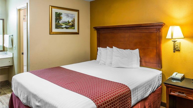 <b>Rodeway Inn Goodlettsville Room</b>. Images powered by <a href="https://iceportal.shijigroup.com/" title="IcePortal" target="_blank">IcePortal</a>.