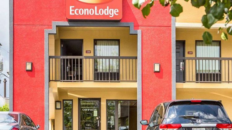 Econo Lodge Knoxville North Exterior