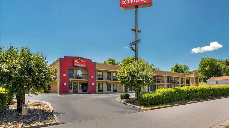 Econo Lodge Knoxville North Exterior. Images powered by <a href="https://iceportal.shijigroup.com" target="_blank" rel="noopener">Ice Portal</a>.