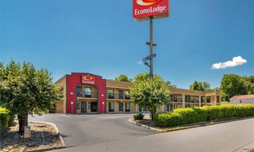 Econo Lodge Knoxville North