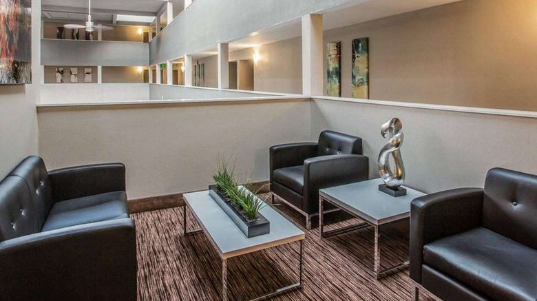 <b>Quality Suites Nashville Airport Lobby</b>. Images powered by <a href="https://iceportal.shijigroup.com/" title="IcePortal" target="_blank">IcePortal</a>.