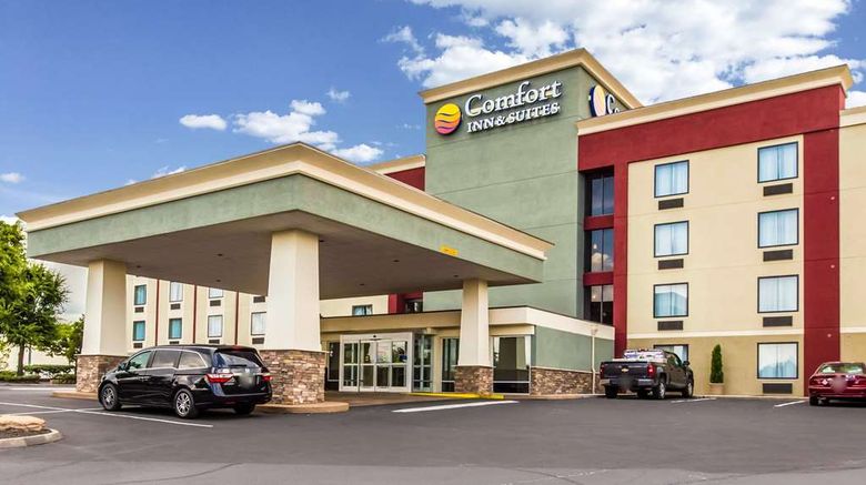 <b>Comfort Inn & Suites Knoxville West Exterior</b>. Images powered by <a href="https://iceportal.shijigroup.com/" title="IcePortal" target="_blank">IcePortal</a>.