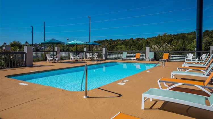 Quality Inn Dandridge Pool
