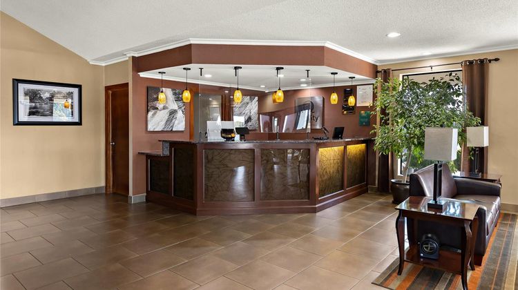Quality Inn Dandridge Lobby