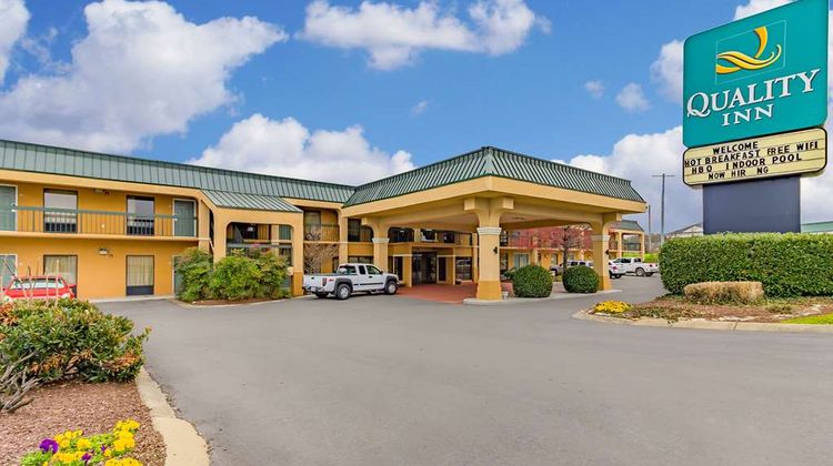 Quality Inn Goodlettsville Exterior