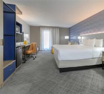 Comfort Inn & Suites at Dollywood Lane Room