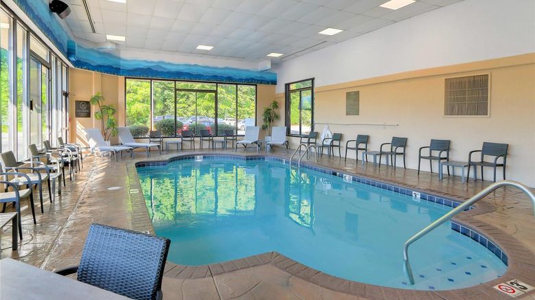 <b>Comfort Inn & Suites at Dollywood Lane Pool</b>. Images powered by <a href="https://iceportal.shijigroup.com/" title="IcePortal" target="_blank">IcePortal</a>.