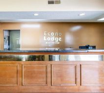 Econo Lodge Lobby