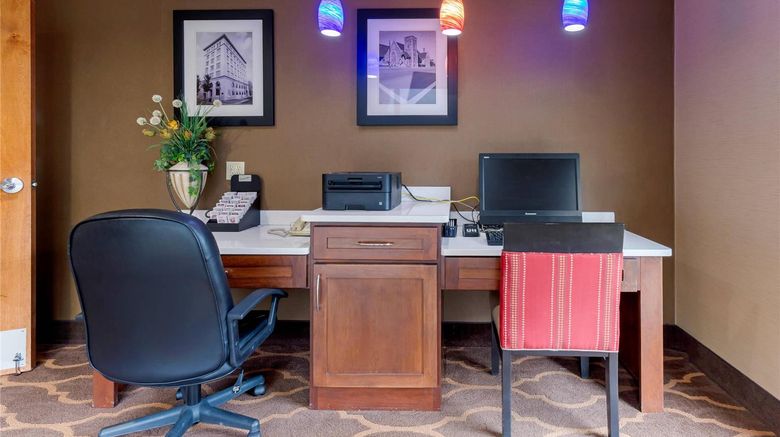 <b>Comfort Suites Other</b>. Images powered by <a href="https://iceportal.shijigroup.com/" title="IcePortal" target="_blank">IcePortal</a>.