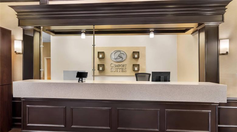 <b>Comfort Suites Goodlettsville Rivergate Lobby</b>. Images powered by <a href="https://iceportal.shijigroup.com/" title="IcePortal" target="_blank">IcePortal</a>.