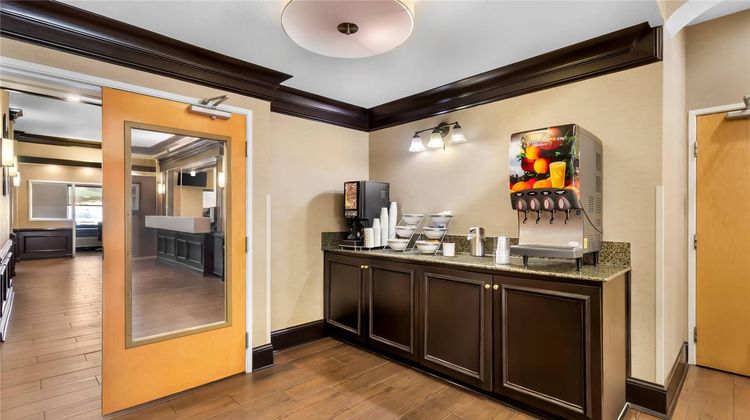 Comfort Suites Goodlettsville Rivergate Restaurant