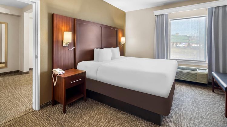 Comfort Suites Goodlettsville Rivergate Suite