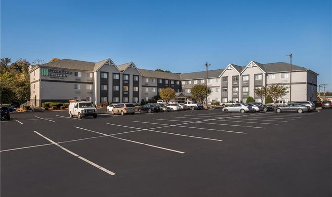 MainStay Suites Chattanooga Hamilton Exterior