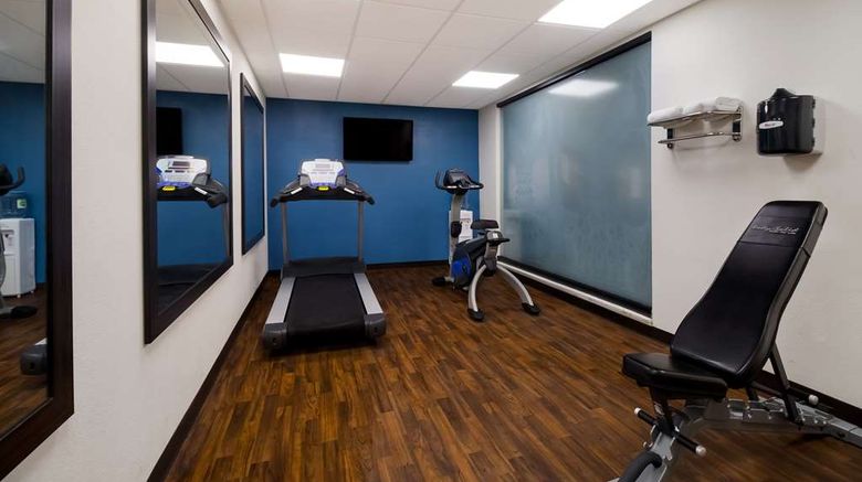 <b>Quality Inn Columbia I-65 Health</b>. Images powered by <a href="https://iceportal.shijigroup.com/" title="IcePortal" target="_blank">IcePortal</a>.