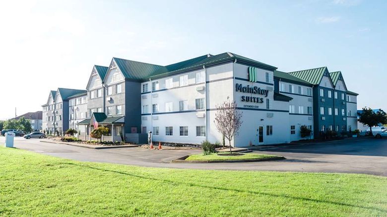 <b>MainStay Suites of Knoxville Airport Exterior</b>. Images powered by <a href="https://iceportal.shijigroup.com/" title="IcePortal" target="_blank">IcePortal</a>.