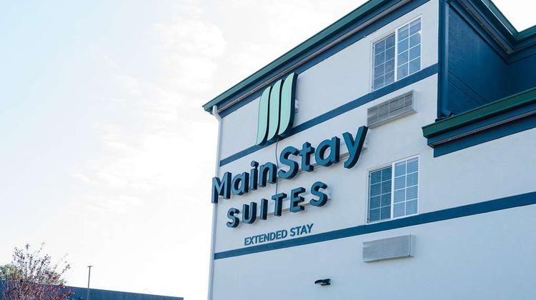 MainStay Suites of Knoxville Airport Exterior