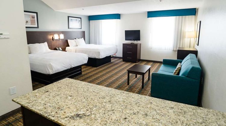 MainStay Suites of Knoxville Airport Room