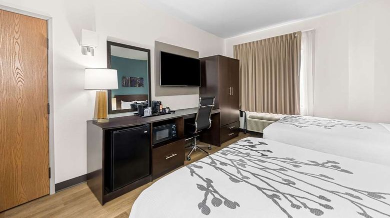 <b>Sleep Inn Room</b>. Images powered by <a href="https://iceportal.shijigroup.com/" title="IcePortal" target="_blank">IcePortal</a>.