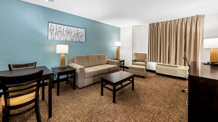 Sleep Inn Suite