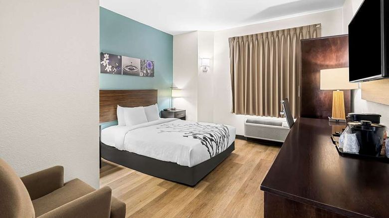 <b>Sleep Inn Room</b>. Images powered by <a href="https://iceportal.shijigroup.com/" title="IcePortal" target="_blank">IcePortal</a>.