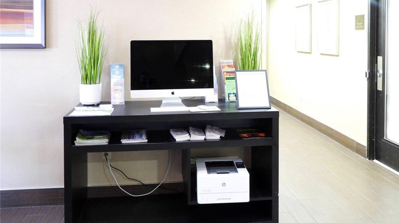 <b>Comfort Suites Other</b>. Images powered by <a href="https://iceportal.shijigroup.com/" title="IcePortal" target="_blank">IcePortal</a>.