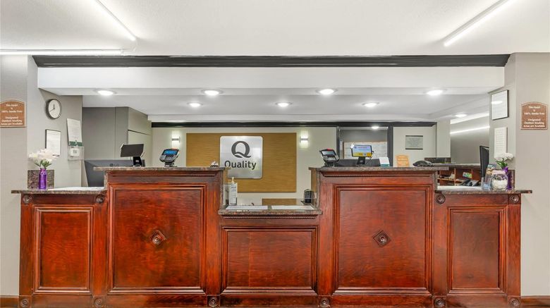 <b>Quality Inn, Chattanooga Lobby</b>. Images powered by <a href="https://iceportal.shijigroup.com/" title="IcePortal" target="_blank">IcePortal</a>.