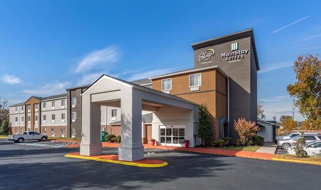 Sleep Inn & Suites Lebanon Exterior