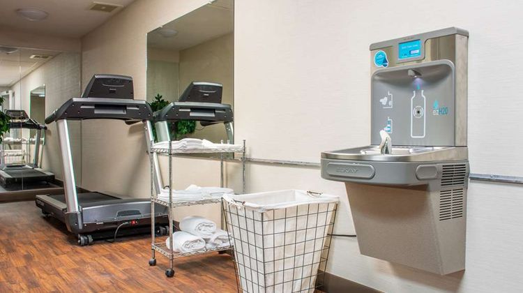 Comfort Inn Dickson Health