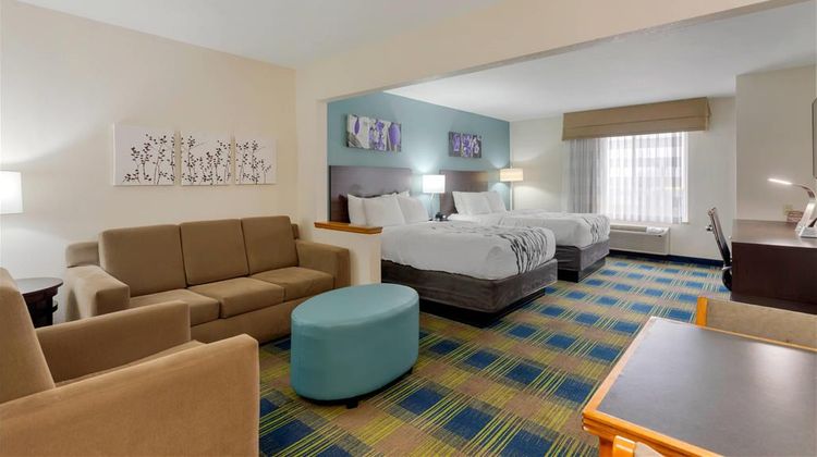 Sleep Inn Suite