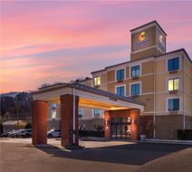 Comfort Inn & Suites Exterior