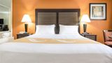 <b>Quality Inn Creekside Room</b>. Images powered by <a href="https://iceportal.shijigroup.com/" title="IcePortal" target="_blank">IcePortal</a>.