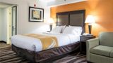 <b>Quality Inn Creekside Room</b>. Images powered by <a href="https://iceportal.shijigroup.com/" title="IcePortal" target="_blank">IcePortal</a>.