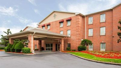 Quality Inn & Suites