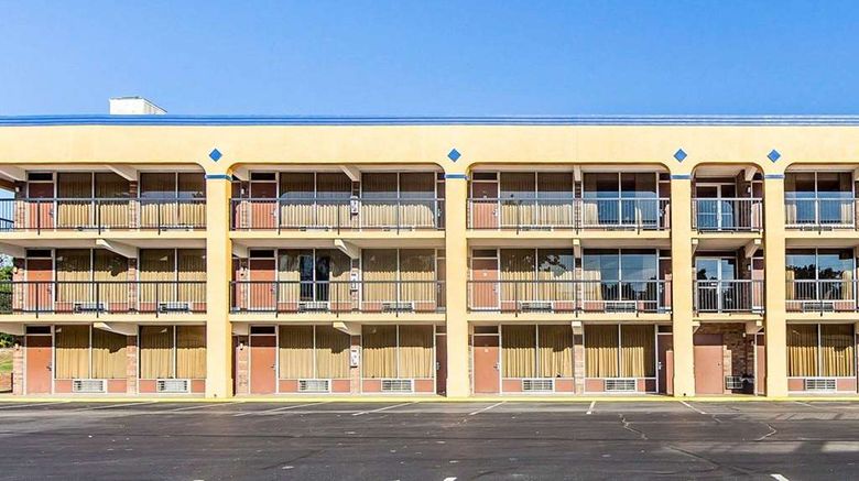 <b>Rodeway Inn Sweetwater Exterior</b>. Images powered by <a href="https://iceportal.shijigroup.com/" title="IcePortal" target="_blank">IcePortal</a>.