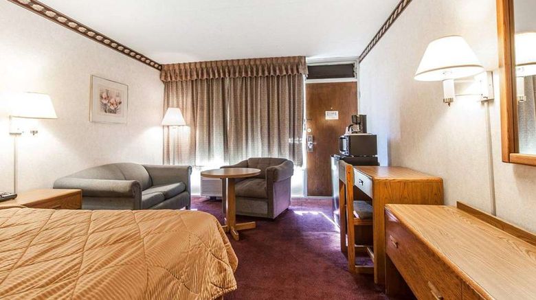 <b>Rodeway Inn Sweetwater Room</b>. Images powered by <a href="https://iceportal.shijigroup.com/" title="IcePortal" target="_blank">IcePortal</a>.