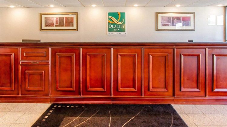 Quality Inn Lobby