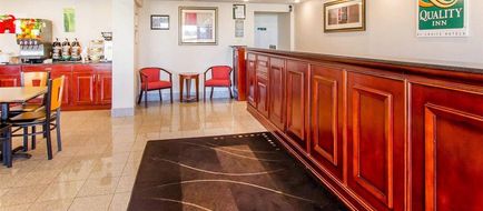 Quality Inn Lobby