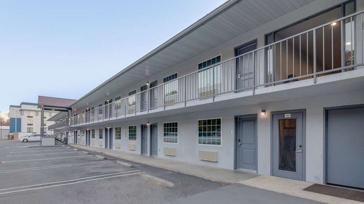 Quality Inn Interstate Exterior