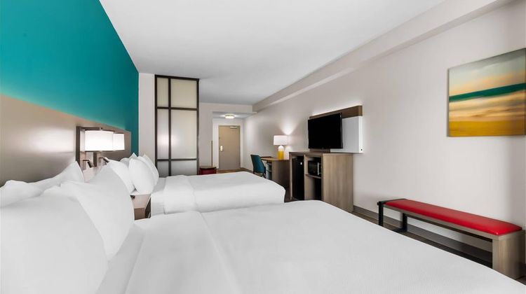 Comfort Suites Knoxville West Suite