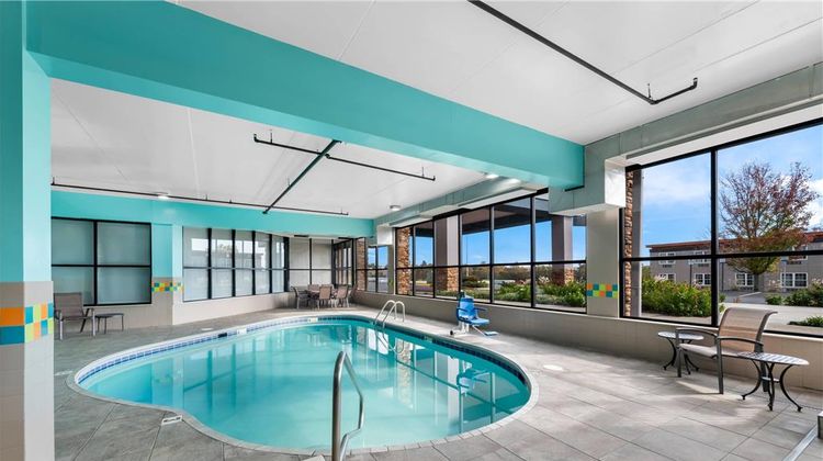 Comfort Suites Knoxville West Pool