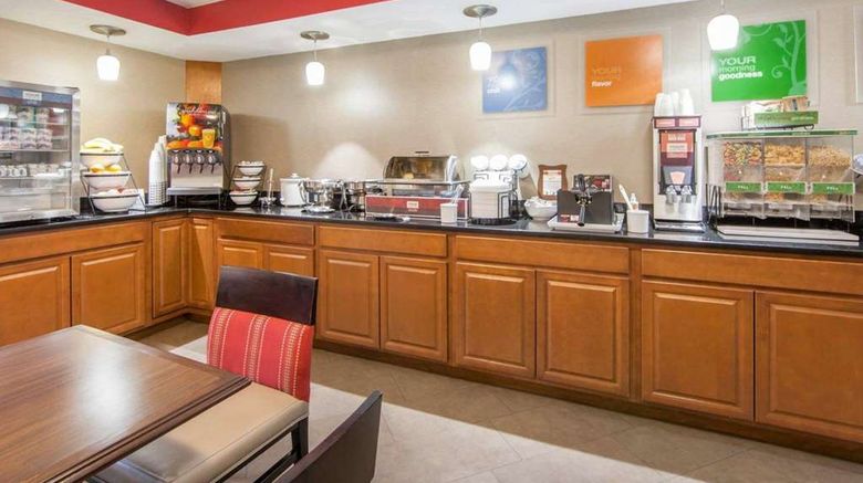<b>Comfort Inn Restaurant</b>. Images powered by <a href="https://iceportal.shijigroup.com/" title="IcePortal" target="_blank">IcePortal</a>.