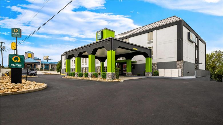 <b>Quality Inn Bulls Gap Exterior</b>. Images powered by <a href="https://iceportal.shijigroup.com/" title="IcePortal" target="_blank">IcePortal</a>.
